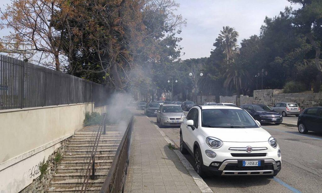 Reggio Calabria Emergenza Rifiuti Sempre Pi Drammatica Incendio Di