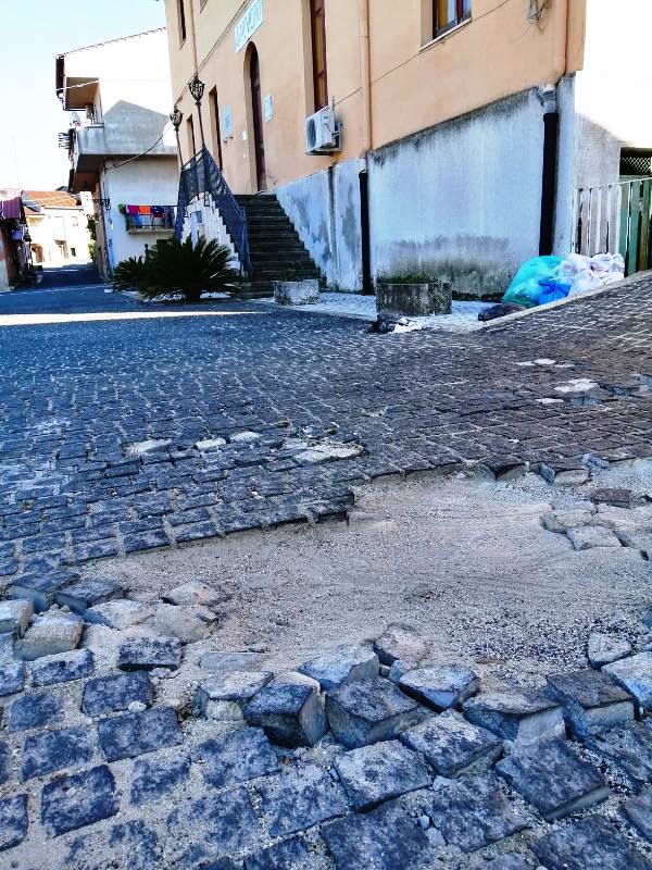 Reggio Calabria La Denuncia Di Un Cittadino Di San Procopio Il Paese