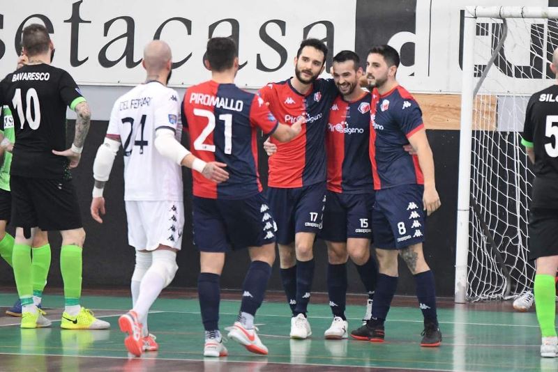 Calcio A Una Devastante Pirossigeno Cosenza Batte Lorsa Viggiano