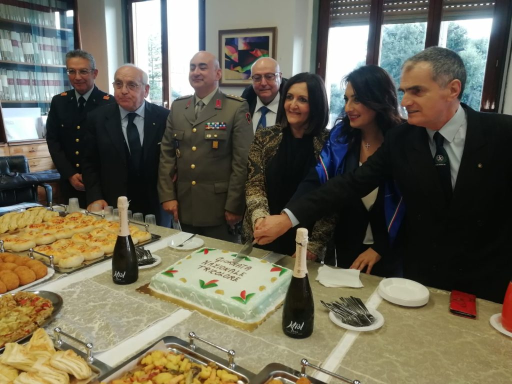 Messina Celebrata Dall Aniomrid La Giornata Nazionale Del Tricolore