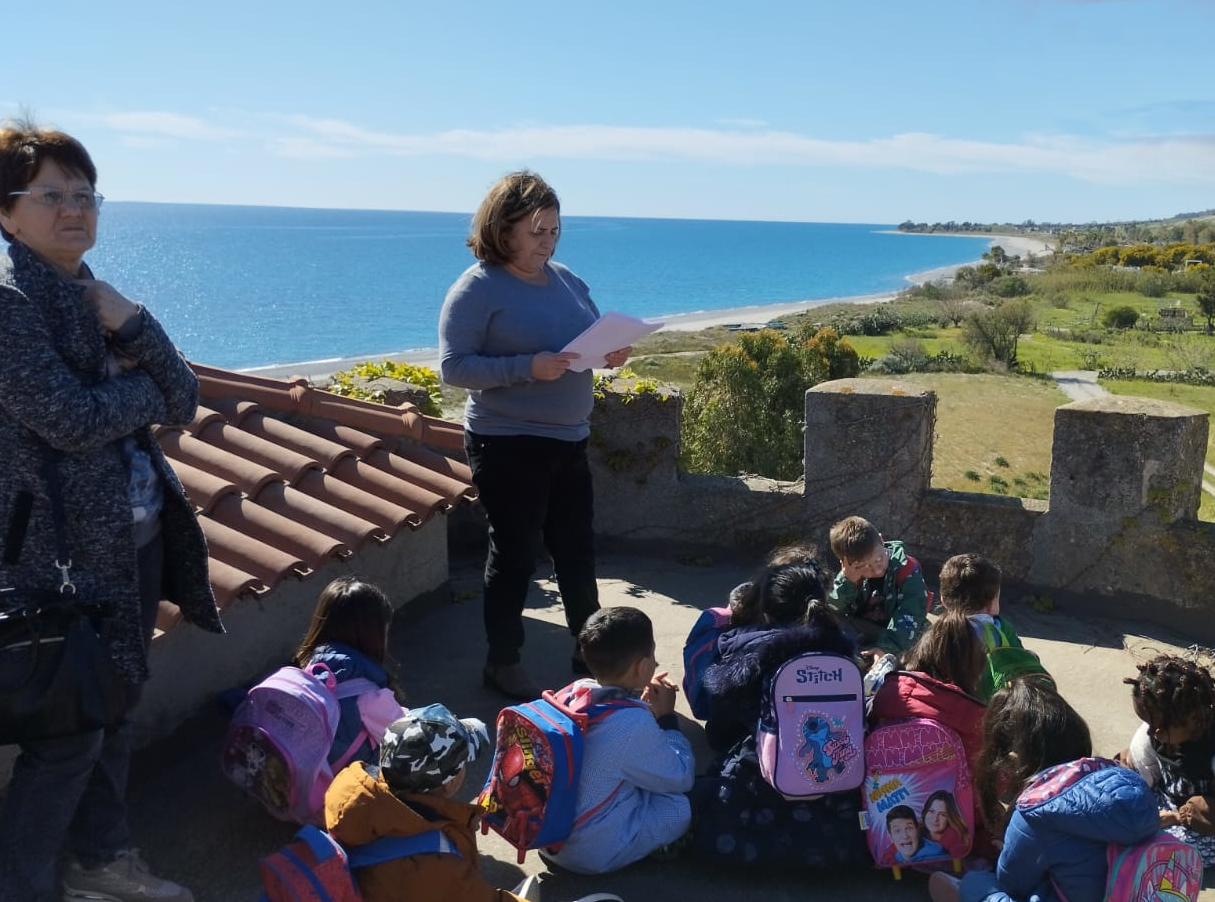 Le Scuole Di Badolato E Santa Caterina Alla Scoperta Delle Meraviglie