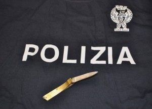 ACCOLTELLA COETANEO PER 'SGUARDO' A RAGAZZA,ARRESTATO 24ENNE