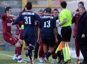 cosenza vicenza reggina 0-1 2010 2011