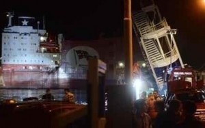 INCIDENTE NEL PORTO DI GENOVA