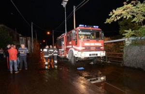 Maltempo: un disperso nel Catanese, riprese ricerche