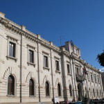 Palazzo_San_Giorgio_-_Reggio_Calabria_-_Facciata_dal_lato_sinistro