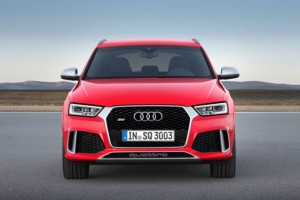Standaufnahme    Farbe: Misanorot    Verbrauchsangaben Audi RS Q3 2.5 TFSI quattro:Kraftstoffverbrauch kombiniert in l/100 km: 8,8;CO2-Emission kombiniert in g/km: 206