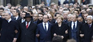 epa04555107 World leaders including (L-R) Israeli Prime Minister Benjamin Netanyahu, Mali's President Ibrahim Boubacar Keita, French President Francois Hollande, German Chancellor Angela Merkel, Polish Prime Minister Donald Tusk and Palestinian President Mahmoud Abbas walk at the start of a march to honor the victims of the terrorist attacks and to show unity, in Paris, France, 11 January 2015. Three days of terror that ended on 10 January saw 17 people killed in attacks that began with gunmen invading French satirical magazine Charlie Hebdo and continued with the shooting of a policewoman and the siege of a Jewish supermarket.  EPA/OLIVIER HOSLET