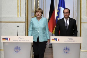 Angela Merkel e Francois Hollande - foto LaPresse