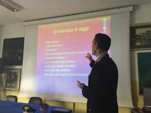 progetto carabinieri cultura e legalità scuola media vitrioli (6)