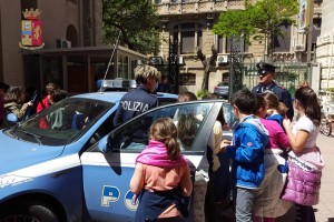 bambini in visita alla questura di messina