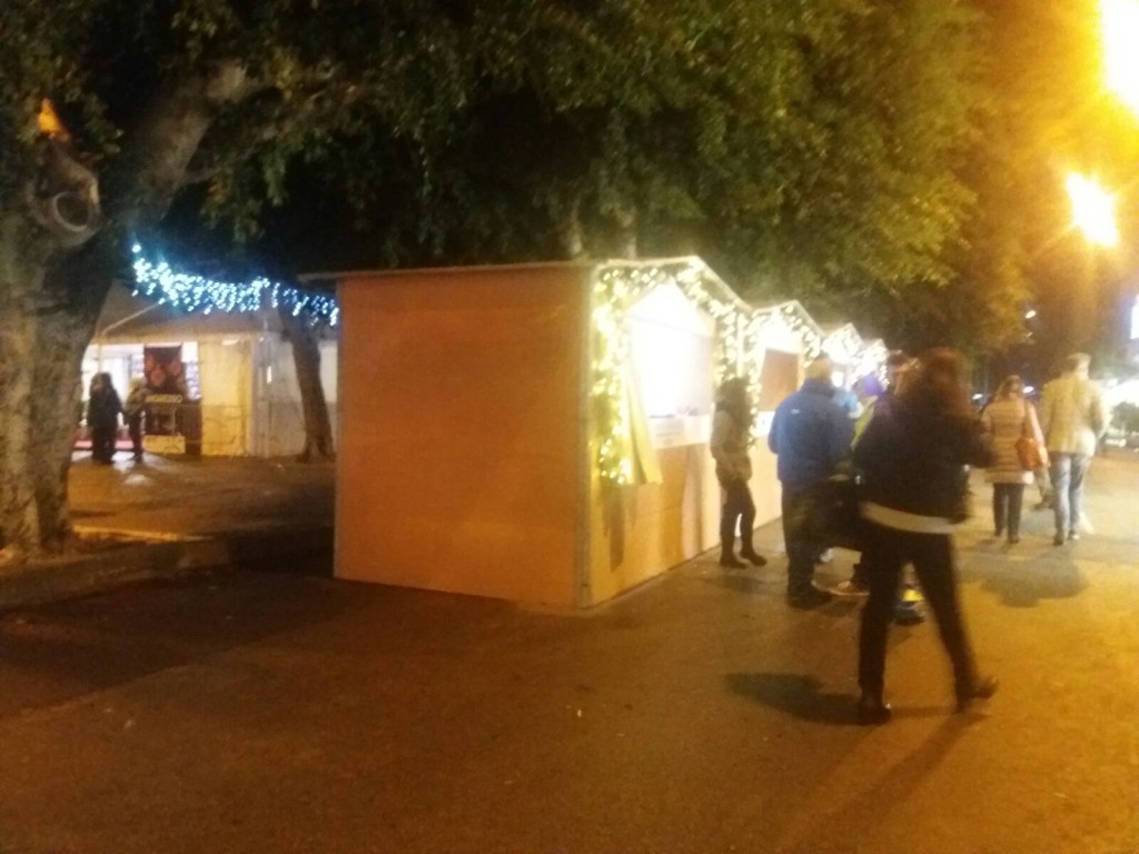 NATALE A MESSINA PIAZZA CAIROLI (1)