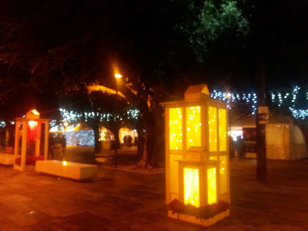 NATALE A MESSINA PIAZZA CAIROLI (1)