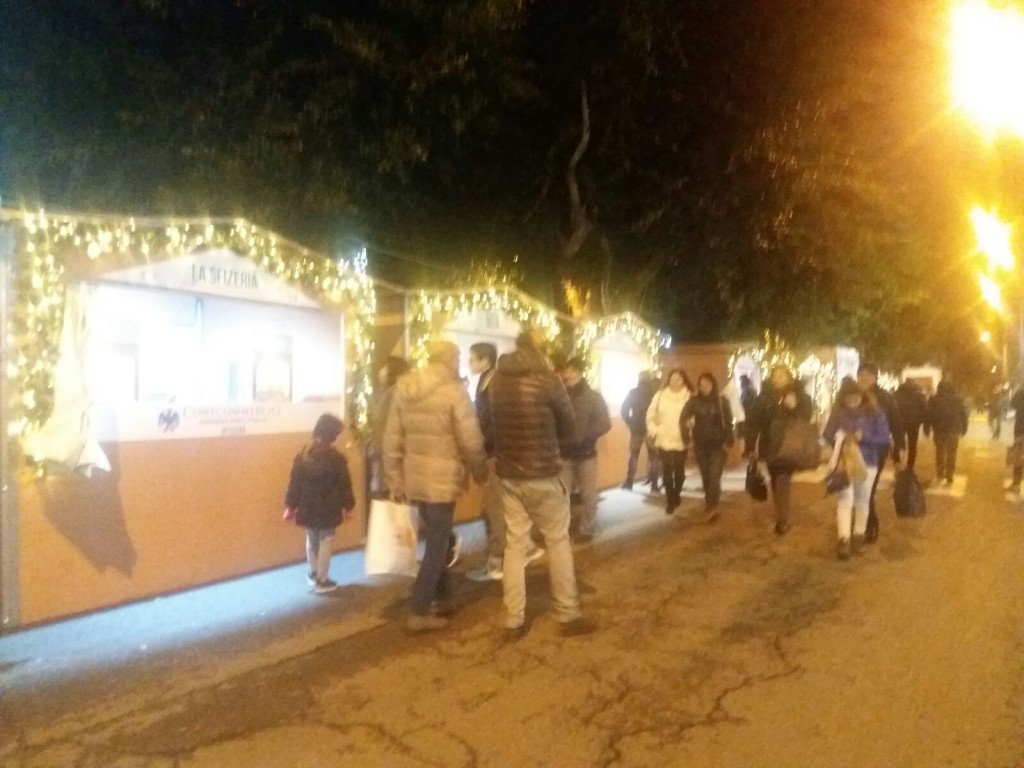 NATALE A MESSINA PIAZZA CAIROLI (1)