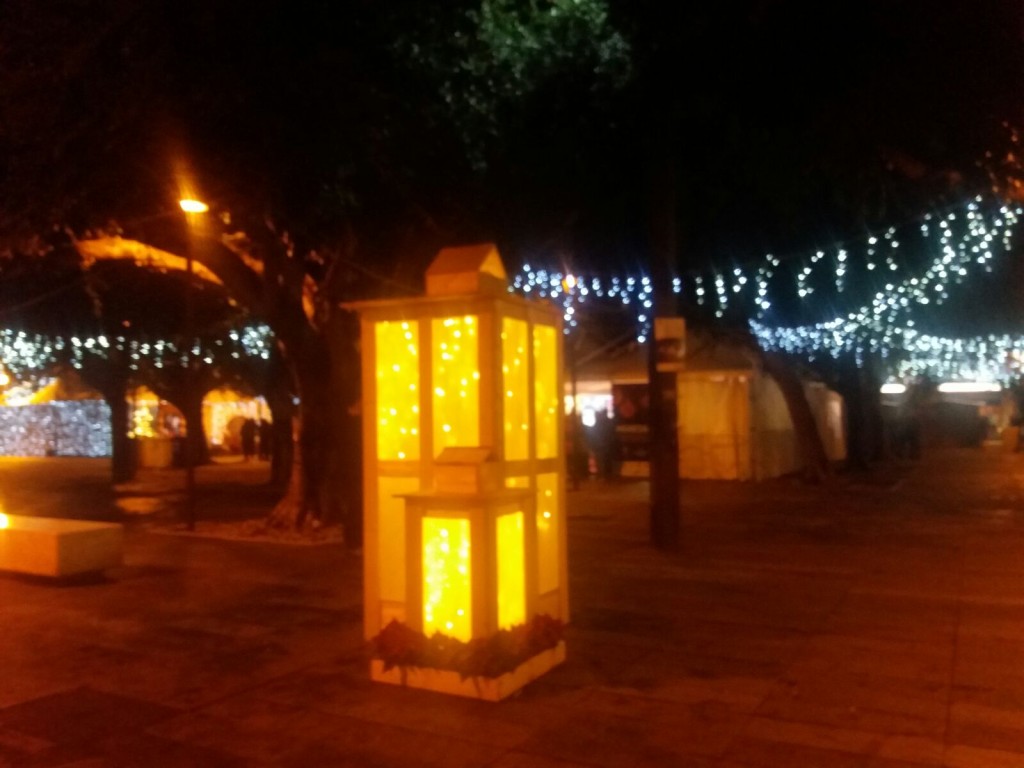 NATALE A MESSINA PIAZZA CAIROLI (1)