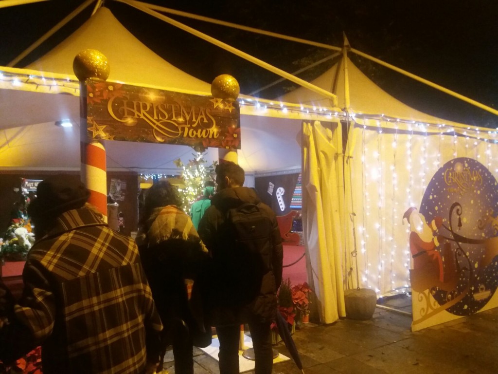 NATALE A MESSINA PIAZZA CAIROLI (1)