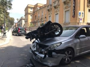 incidente via marina reggio calabria