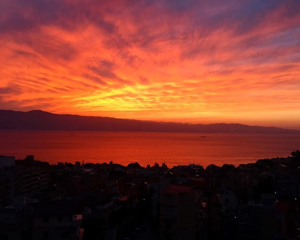 reggio calabria tramonto 1 giugno 2018