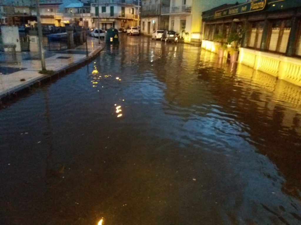 Maltempo A Messina, Anche Stamattina Ganzirri Si Risveglia Sommerso ...