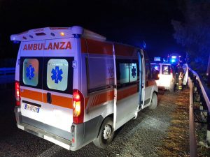 ambulanza notte incidente