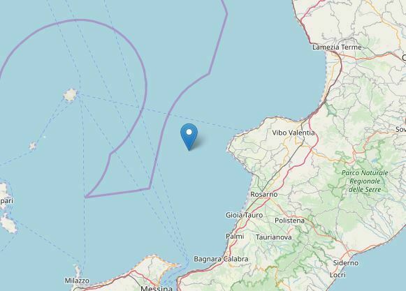 terremoto oggi calabria catanzaro vibo valentia reggio