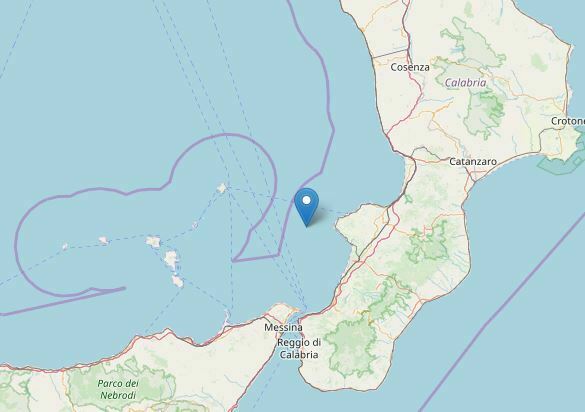 terremoto oggi calabria catanzaro vibo valentia reggio