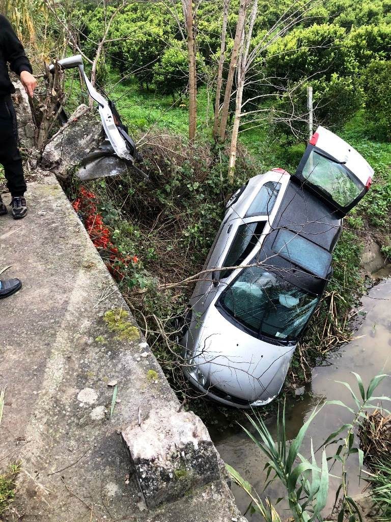 auto caduta