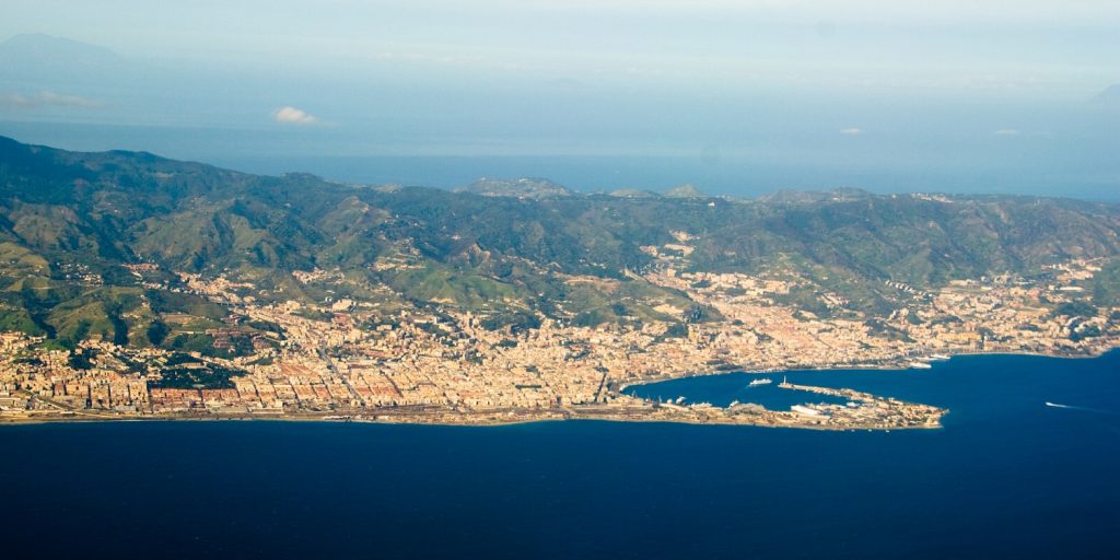 Messina dall'alto