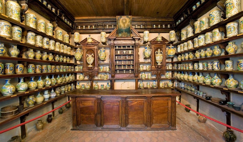 antica farmacia roccavaldina