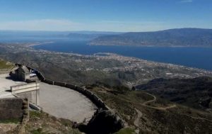 panorama sullo stretto - santuario della madonna di dinnammare