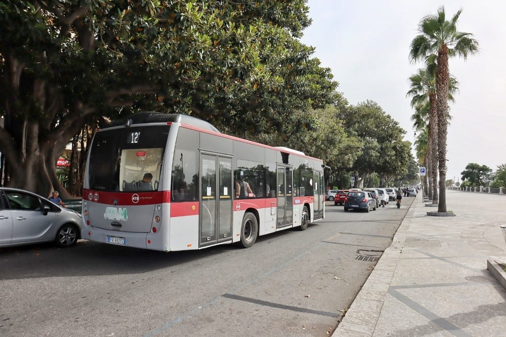 cambia la viabilità sul lungomare falcomatà di reggio calabria