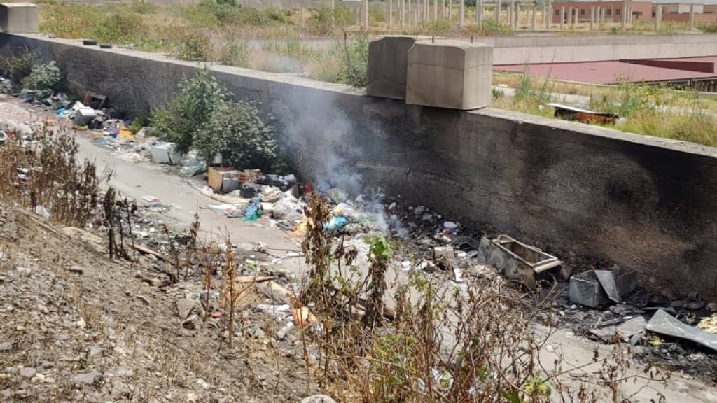 incendio rifiuti san gregorio