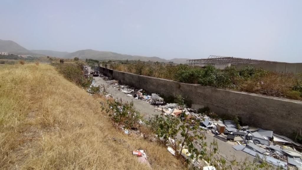 incendio rifiuti san gregorio