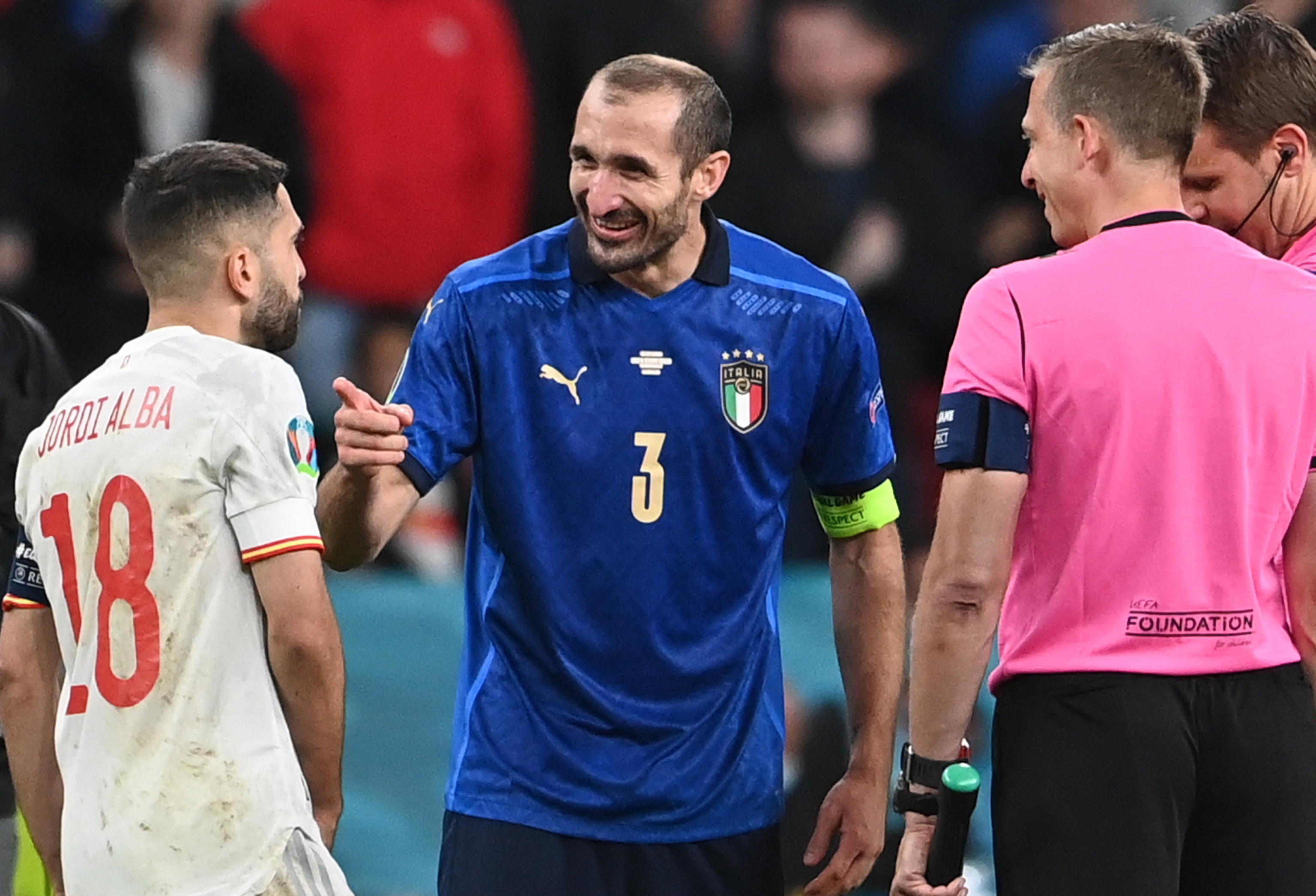 Siparietto Chiellini-Jordi Alba