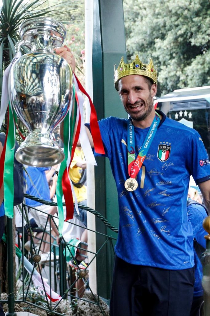 La Nazionale italiana torna a Roma con la Coppa (1)