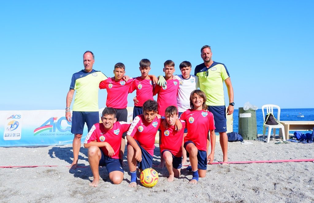 Sit Beach Soccer Tour