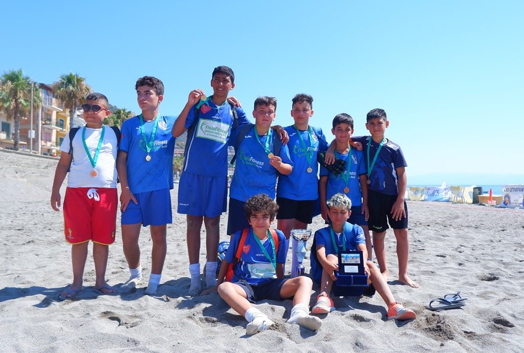 Sit Beach Soccer Tour