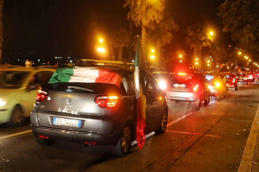 festa reggio calabria per italia in finale