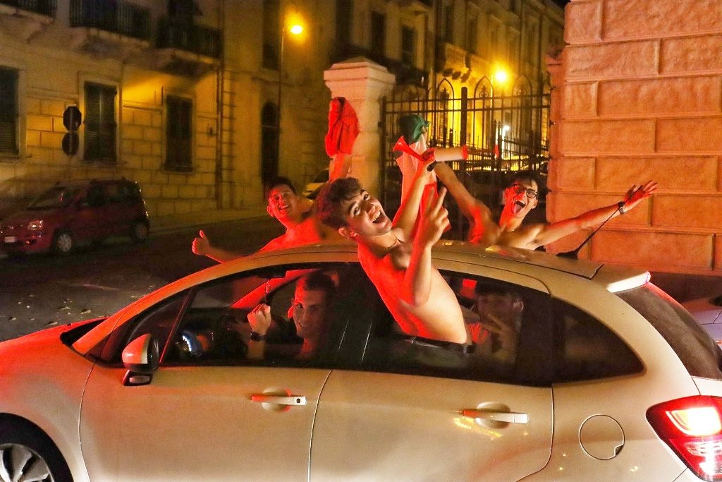 festa reggio calabria per italia in finale