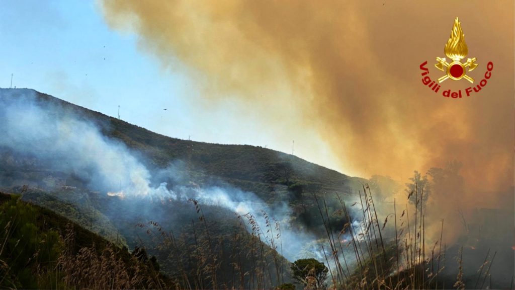 incendio messina