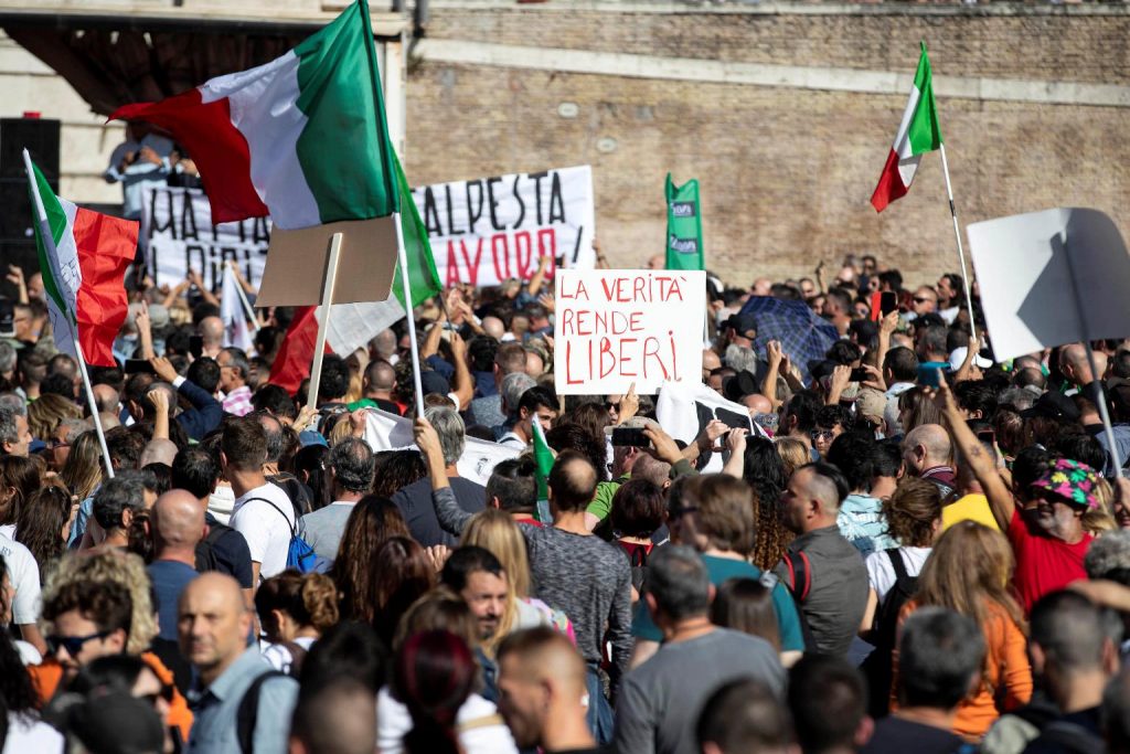 Manifestazione No Green Pass Roma