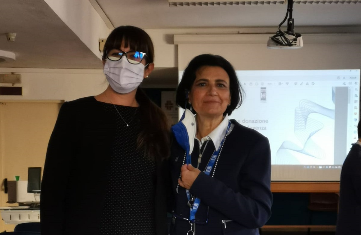 Reggio Calabria Inaugurati I Nuovi Arredi Per Le Stanze Di Degenza Del Reparto Di Pediatria Del Gom 