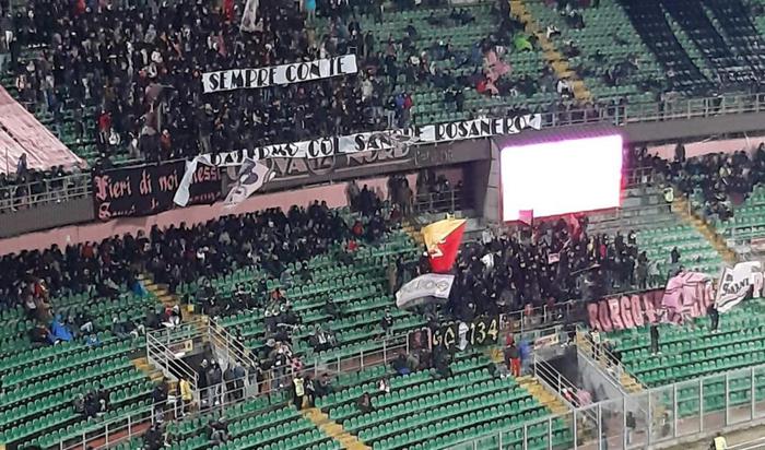 Striscione tifosi del Palermo per Miccoli