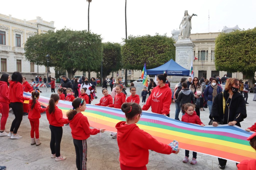 Staffetta Ucraina Fiamma che Unisce a Reggio Calabria