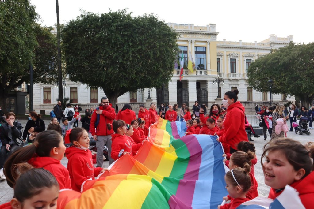 Staffetta Ucraina Fiamma che Unisce a Reggio Calabria