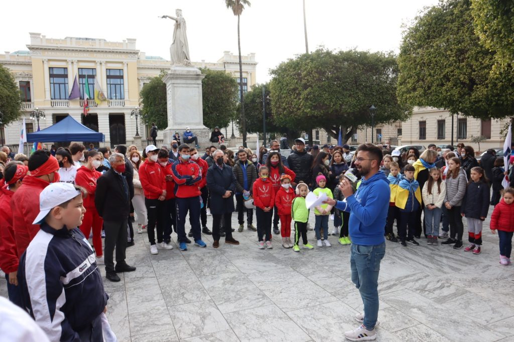 Staffetta Ucraina Fiamma che Unisce a Reggio Calabria