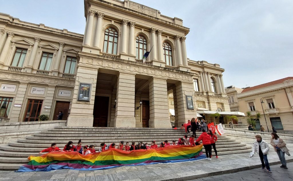 Staffetta Ucraina Fiamma che Unisce a Reggio Calabria