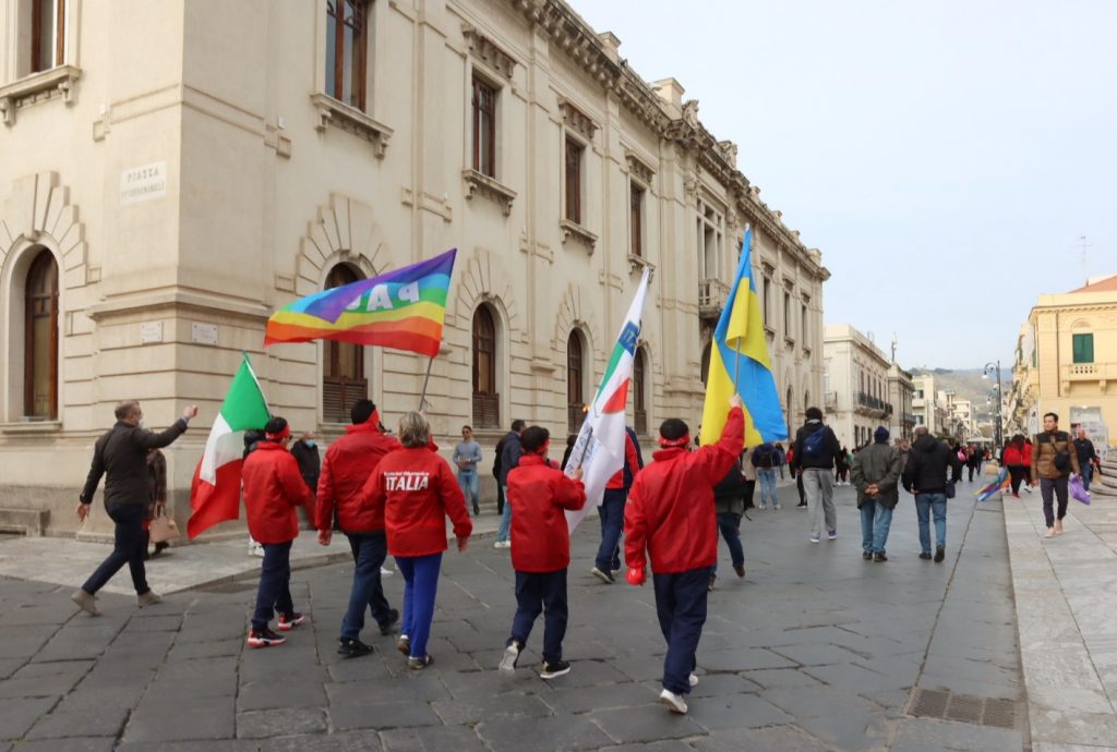 Staffetta Ucraina Fiamma che Unisce a Reggio Calabria