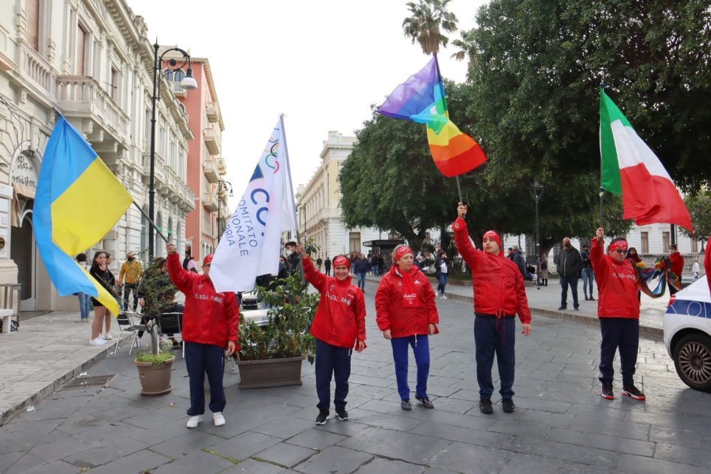 Staffetta Ucraina Fiamma che Unisce a Reggio Calabria