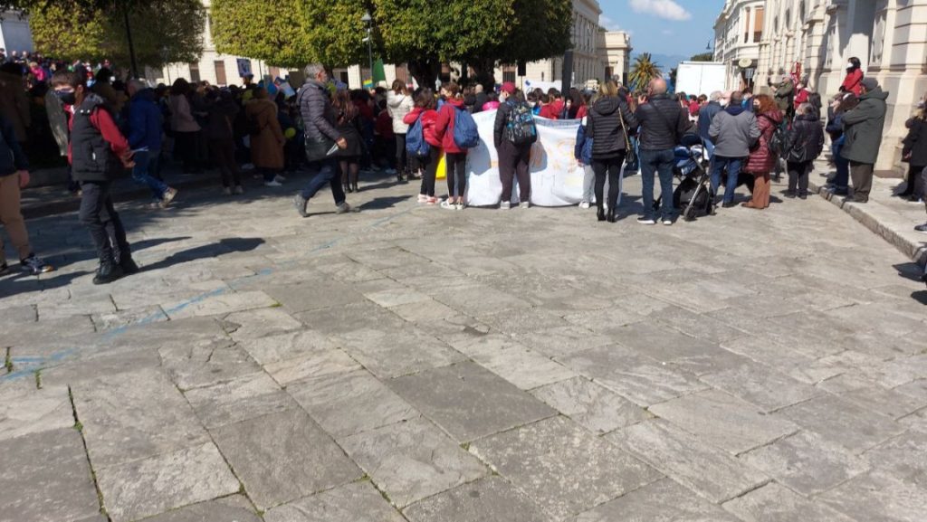 passeggiata per la pace reggio calabria